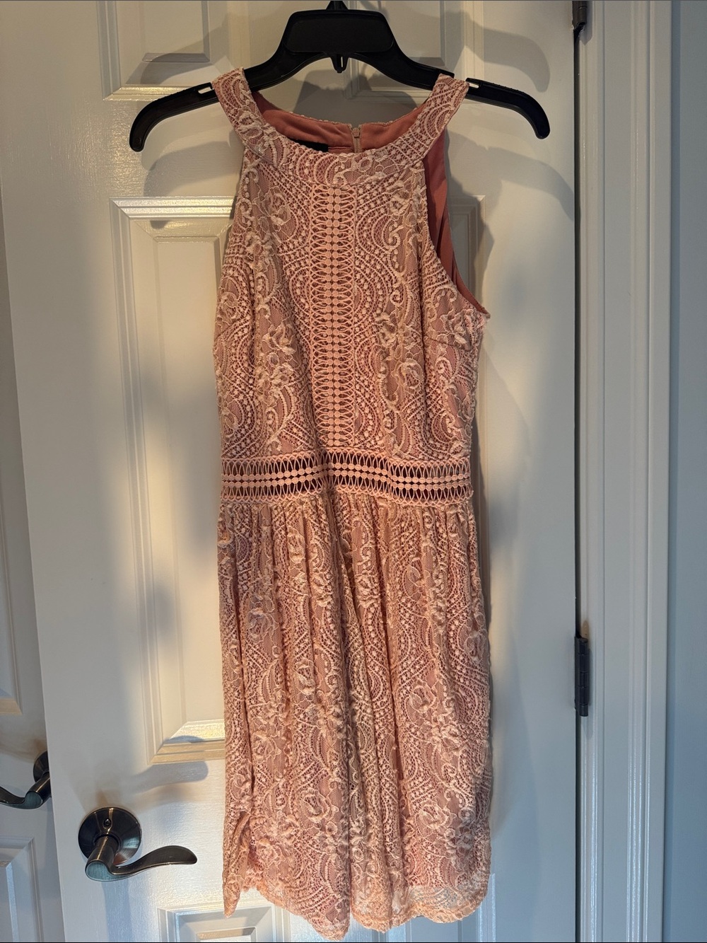 Elegant Pink Lace Women’s Dress